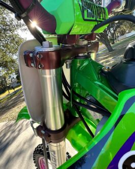 2002 Kawasaki Dirt Bike Motorcycle Kx 300