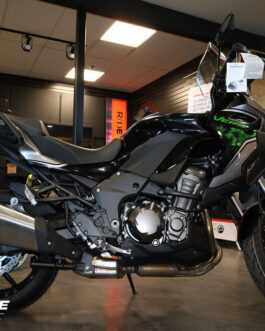 New 2023 Kawasaki Touring Motorcycle Versys® 1000 SE LT