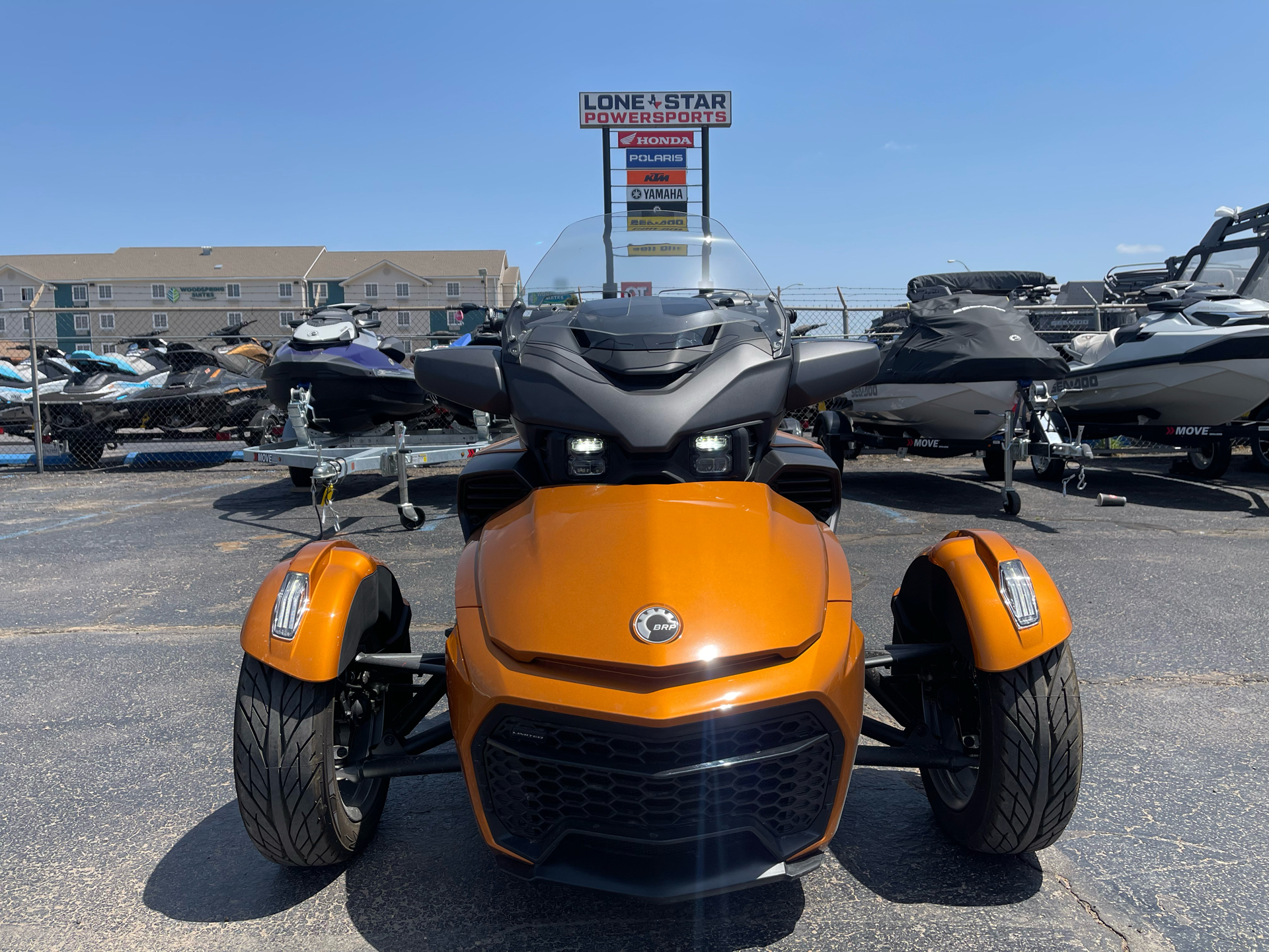 2024 Can-Am Spyder F3 Limited - Image 2
