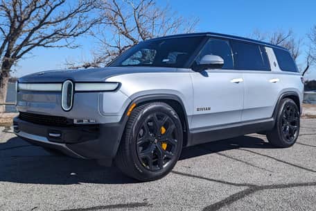 2023 Rivian R1S Adventure Edition