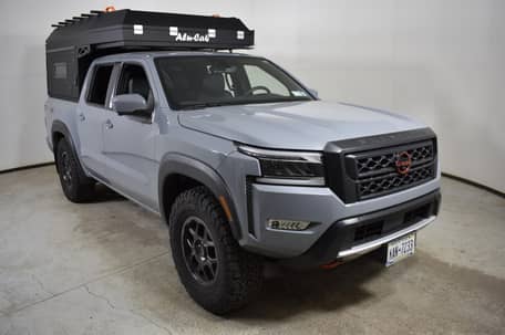 2023 Nissan Frontier PRO-4X Crew Cab - Image 12
