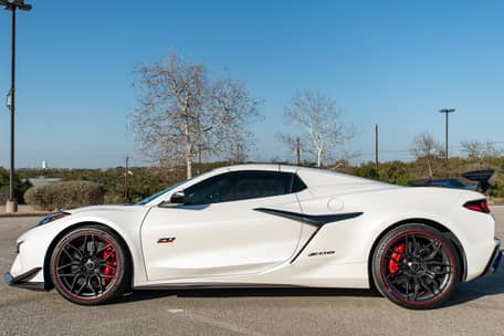 2023 Chevrolet Corvette Z06 Convertible 70th Anniversary Edition - Image 12