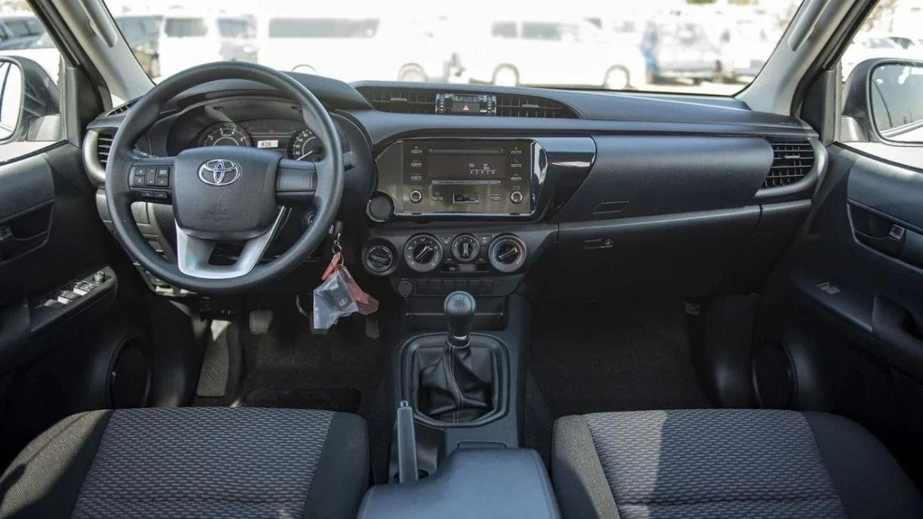 2023 Toyota Hilux 2.4L MED Option P Window Diesel - Image 13