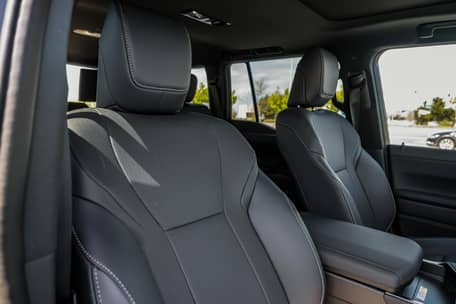 2024 Lexus GX 550 Premium+ - Image 13