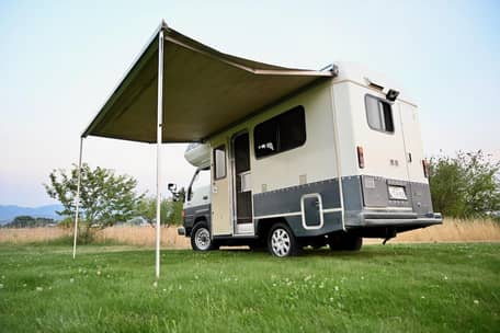 1990 Toyota HiAce HolidayAce 4x4 - Image 13