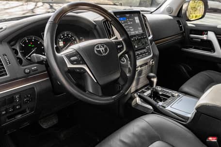 2021 Toyota Land Cruiser - Image 14