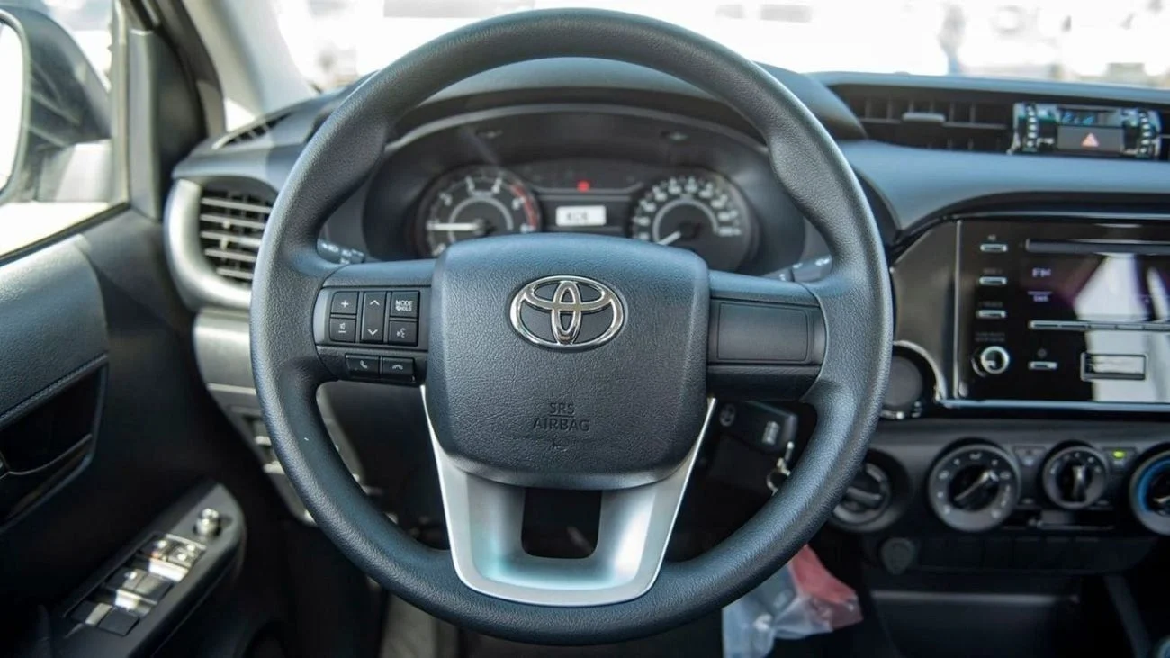 2023 Toyota Hilux 2.4L MED Option P Window Diesel - Image 15