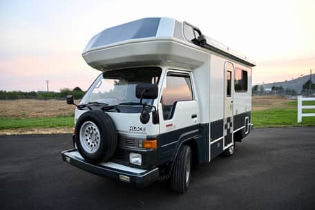 1990 Toyota HiAce HolidayAce 4x4 - Image 15