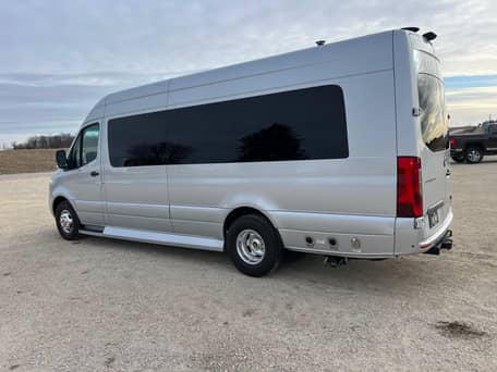 2020 Mercedes-Benz Sprinter 3500XD - Image 15