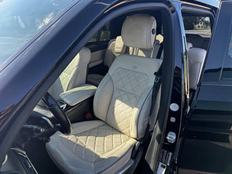 2017 Mercedes-Benz GLS 550 - Image 12