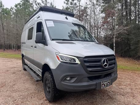 2023 Mercedes-Benz Sprinter 2500 Winnebago Revel 4x4 - Image 12