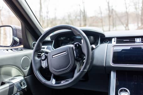 2020 Range Rover Sport SVR - Image 19