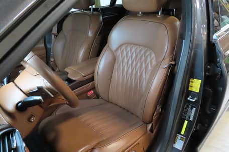 2020 Genesis G90 5.0 Ultimate - Image 19