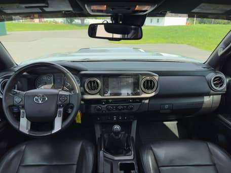 2018 Toyota Tacoma TRD Sport Double Cab 4x4 - Image 20