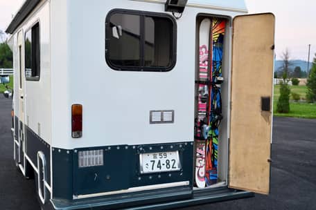 1990 Toyota HiAce HolidayAce 4x4 - Image 20