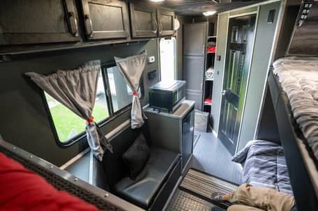 2021 Chevrolet Silverado 6500 Medium Duty 4x4 - Image 20