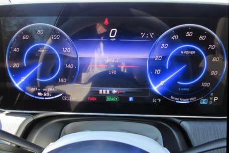 2023 Mercedes-Benz EQE350 4MATIC SUV - Image 23