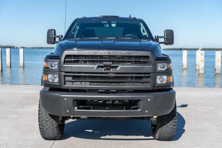 2022 Chevrolet Silverado 4500HD Medium Duty 4x4 - Image 3