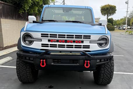 2024 Ford Bronco Badlands - Image 3