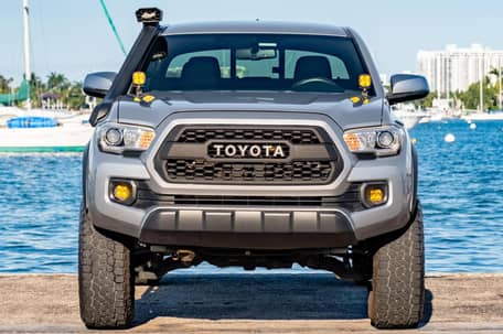 2016 Toyota Tacoma TRD Off-Road Double Cab 4x4 - Image 3