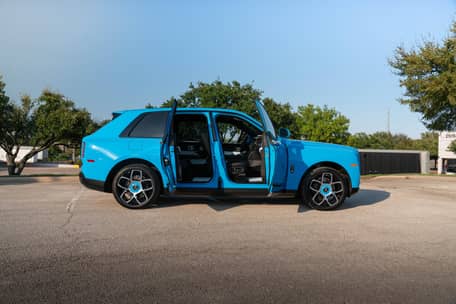 2022 Rolls-Royce Cullinan Black Badge - Image 19