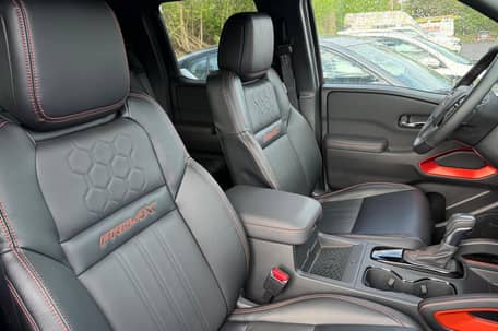 2023 Nissan Frontier PRO-4X Crew Cab - Image 25