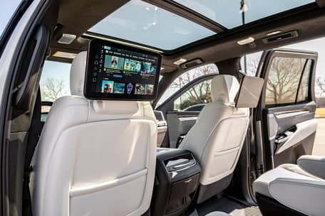 2025 Cadillac Escalade 4WD Sport Platinum - Image 26