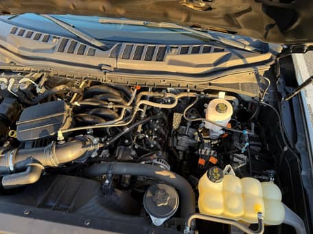 2022 Ford F-250 Super Duty Lariat Tremor 4x4 - Image 16