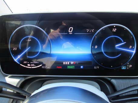 2023 Mercedes-Benz EQE350 4MATIC SUV - Image 29