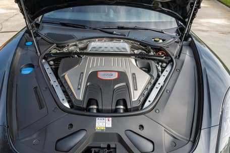 2022 Porsche Panamera GTS Sport Turismo - Image 27