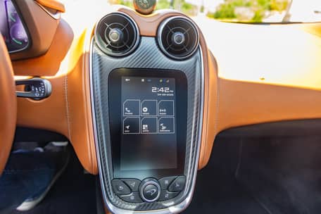 2017 McLaren 570GT Coupe - Image 28