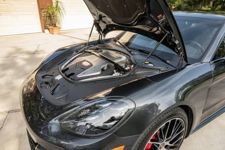 2022 Porsche Panamera GTS Sport Turismo - Image 29