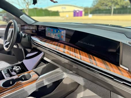 2025 Cadillac Escalade 4WD Sport Platinum - Image 30