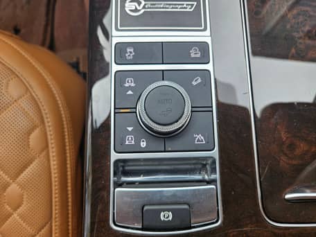2022 Range Rover SVAutobiography LWB - Image 28