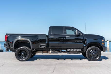 2022 Chevrolet Silverado 4500HD Medium Duty 4x4 - Image 4