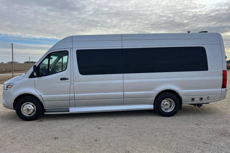 2020 Mercedes-Benz Sprinter 3500XD - Image 4