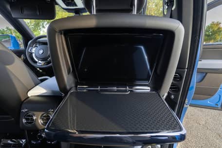 2022 Rolls-Royce Cullinan Black Badge - Image 48