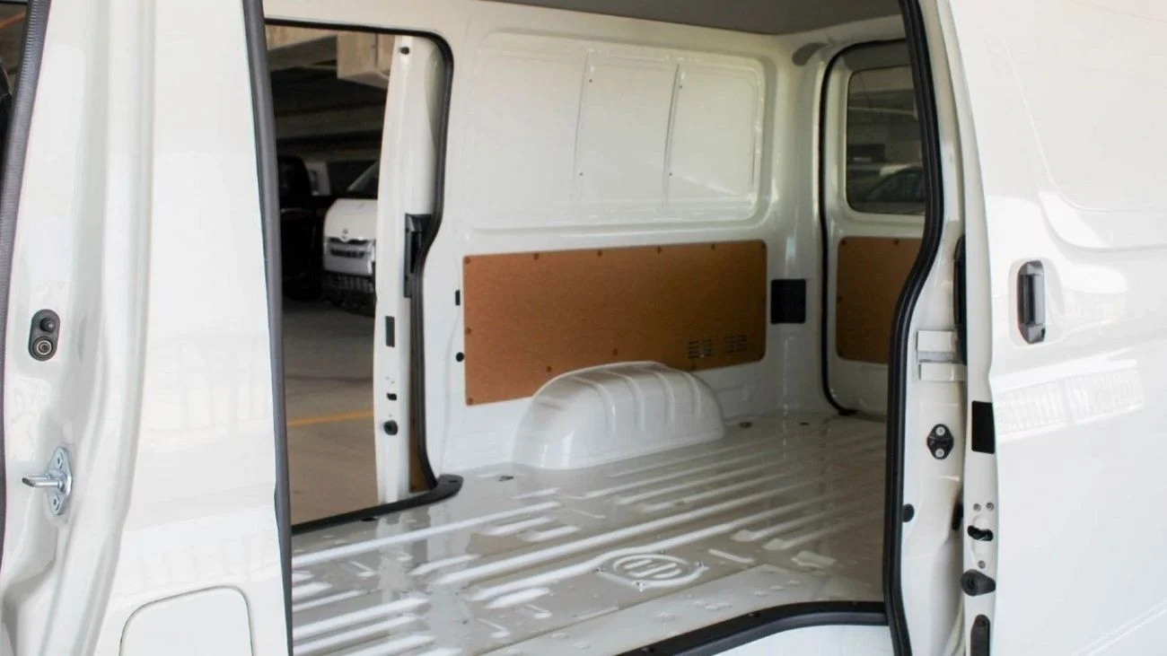 Toyota Hiace HIACE 2.7L MT PETROL OLD SHIP - Image 7