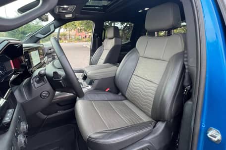 2023 Chevrolet Silverado 1500 ZR2 4x4 - Image 9