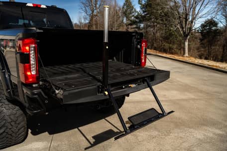 Used 2023 Ford F-250 Super Duty Lariat 4x4 - Image 8