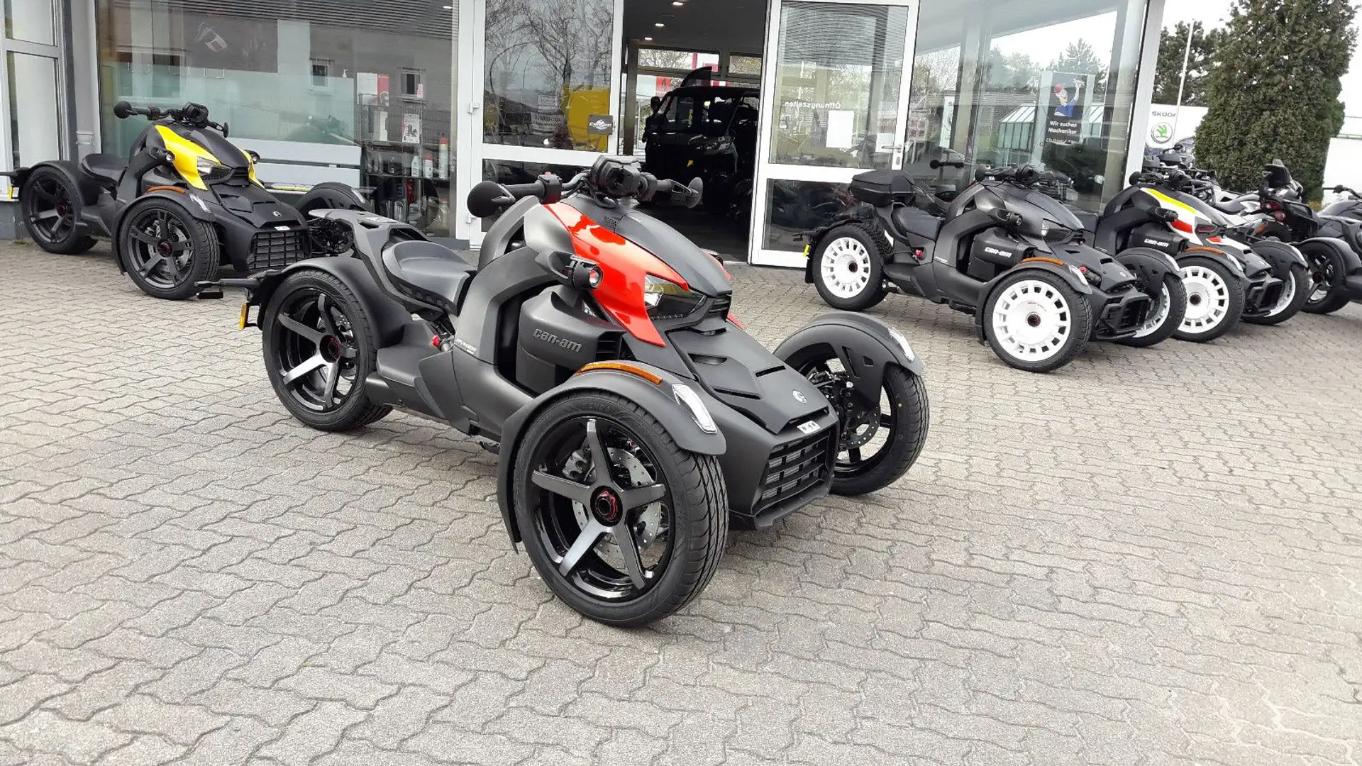 Can-Am Ryker 900 Sport 2023 - Image 9
