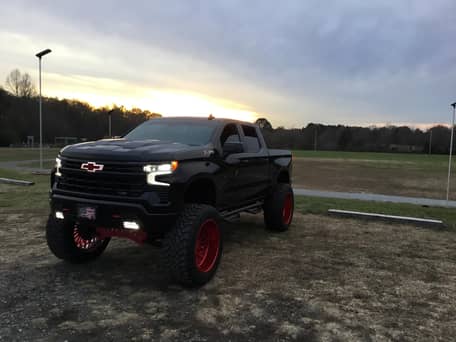 2022 Chevrolet Silverado 1500 LT Trail Boss 4x4 - Image 9