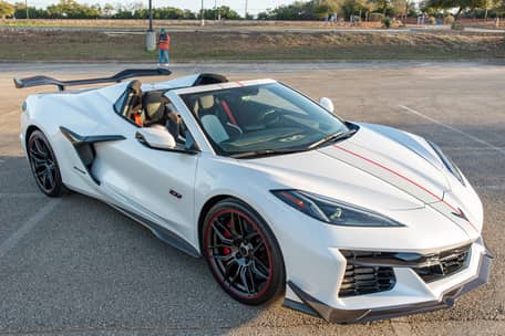 2023 Chevrolet Corvette Z06 Convertible 70th Anniversary Edition - Image 9