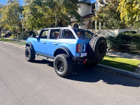 2024 Ford Bronco Badlands - Image 10