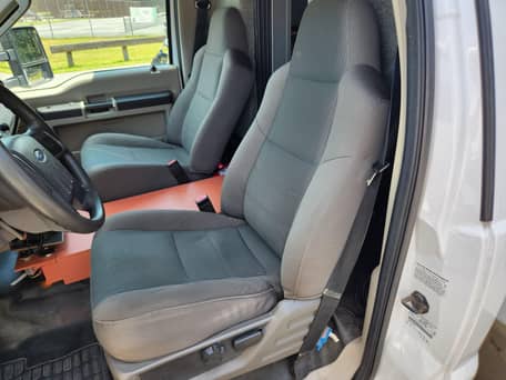 2010 Ford F-450 Super Duty 4x4 - Image 5