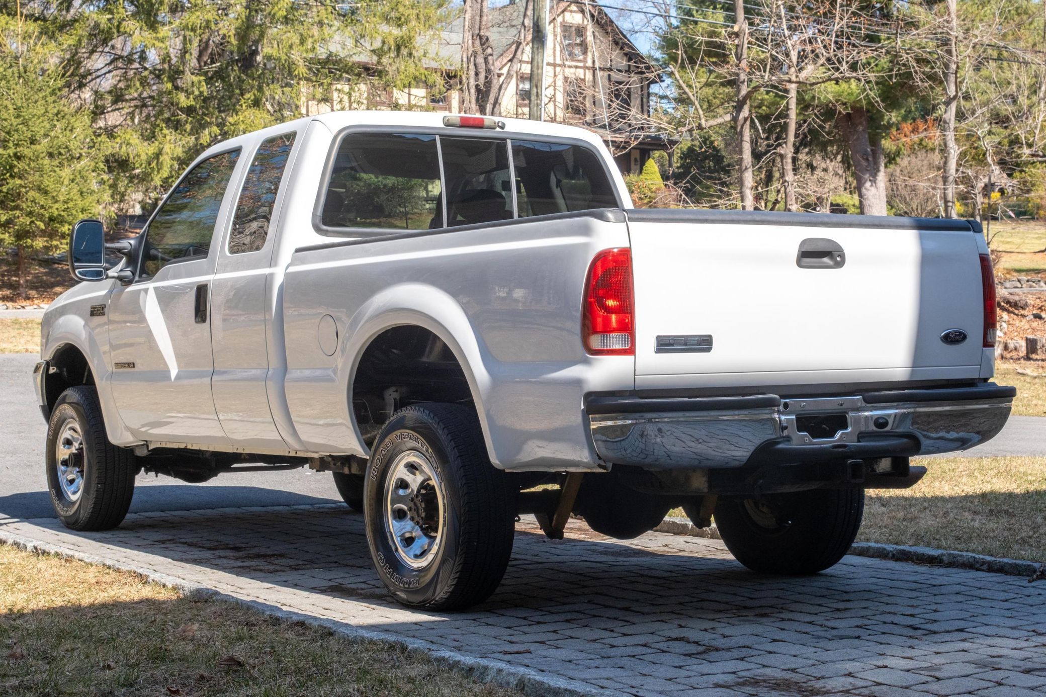 2003 Ford F-350 Super Duty XLT 4x4 - Image 5