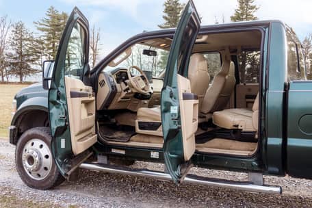2008 Ford F-450 Super Duty Lariat 4x4 - Image 8