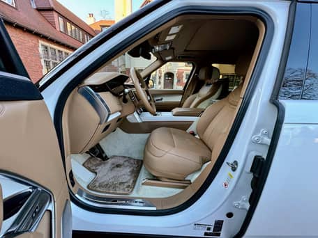 2022 Range Rover P530 SV LWB - Image 19