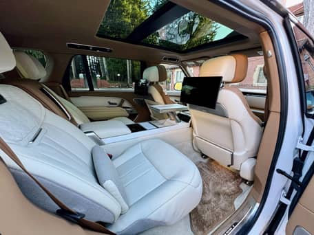 2022 Range Rover P530 SV LWB - Image 23