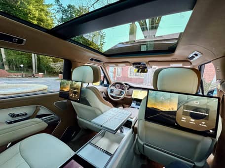 2022 Range Rover P530 SV LWB - Image 24